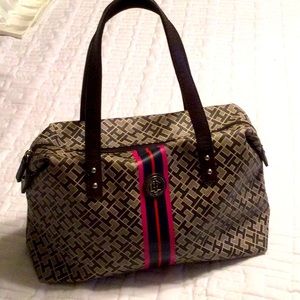 Tommy Hilfiger Purse